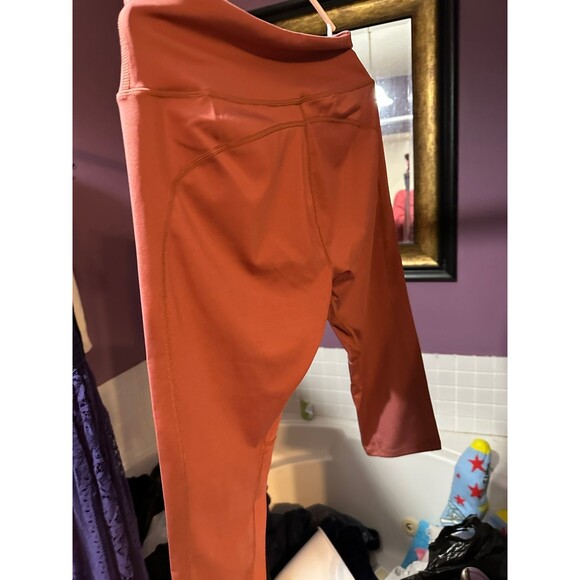 Zengjo Crop Leggings from Amazon dark blush color xl - Picture 2 of 4